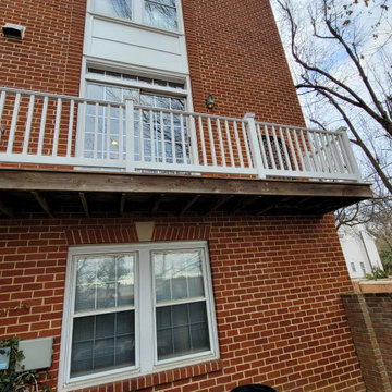 Wood Deck Railing