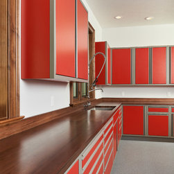 Haine's - Garage And Tool Storage