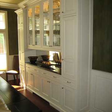 China Cabinet / Server
