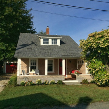 Touisset Small-House Renovation/Addition