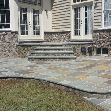 Raised Pennsylvania Flagstone Patio