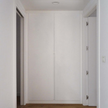 Reforma integral de una vivienda con 5 baños y una cocina de ensueño