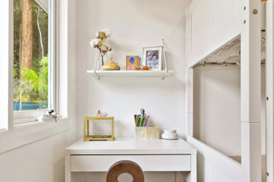 Inspiration for a mid-sized eclectic kids' bedroom for kids 4-10 years old and girls in Sunshine Coast.