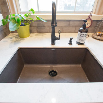 Modern Kitchen Model in Turlock (kC Wedgewood Court)