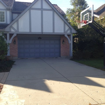 Alaa E's Pro Dunk Gold Basketball System on a 28x18 in Libertyville, IL