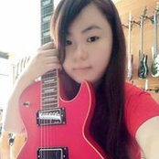 Nicole Permatasari's photo