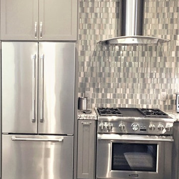 Bronwstone Kitchen Design