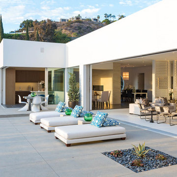 Contemporary Patio
