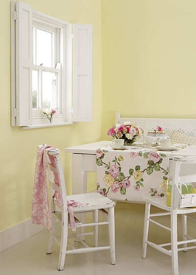 Shabby-chic Style Kitchen by Designerpaint