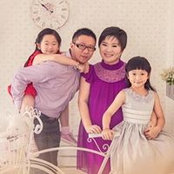 Tzyin Low's photo