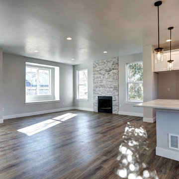 Kingston - Living Area