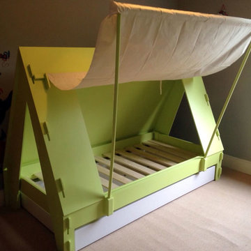 Green Canopy Tent Bed with Trundle Drawer