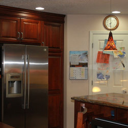 Manzanares Kitchen - Kitchen Cabinetry
