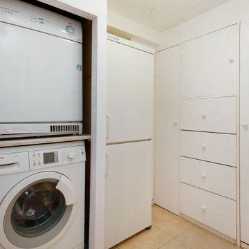 Modern laundry room in the heart of London