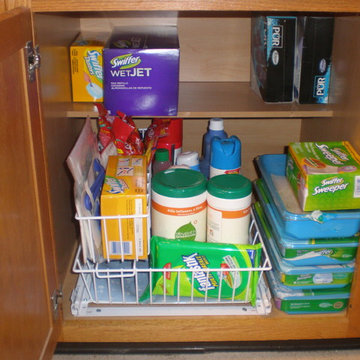 Kitchen Organization - cleaning supplies