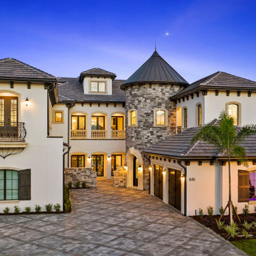 Reunion Castle