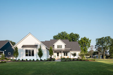 Example of a transitional exterior home design in Detroit