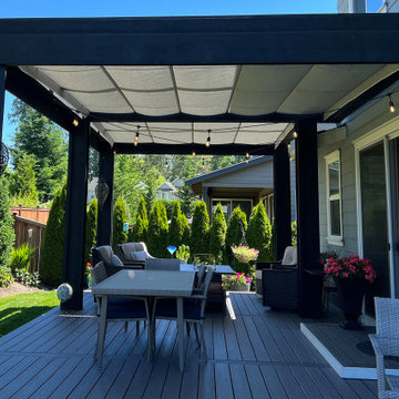 Retractable Canopies, Monroe