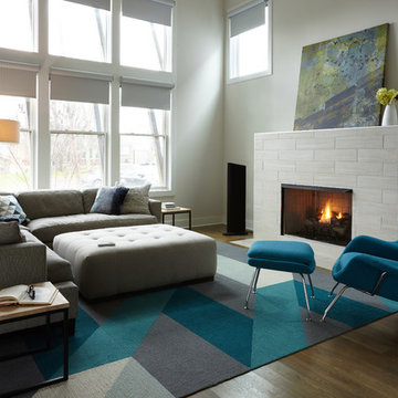Modern and Sophisticated Living Room