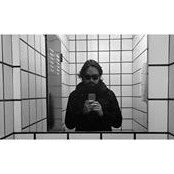 Lee Galvez's photo