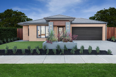 This is an example of a transitional exterior in Melbourne.
