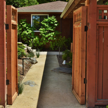 Spacious Garden with patio and lawn
