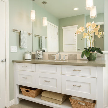 Beach Feel Bath in Orangevale