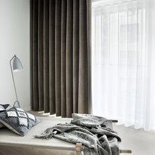 17 trendy tips – indret med trendy fløjlsgardiner