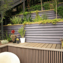 wood retaining wall