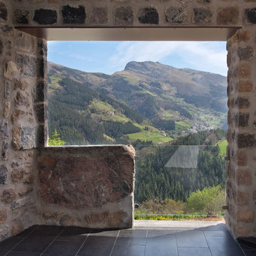 Reforma de un caserío en Errezil, Guipuzcoa