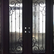 Entrance door