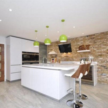 BrickSlips.co.uk - London Weathered Yellow - St Albans Kitchen & Dinning Room