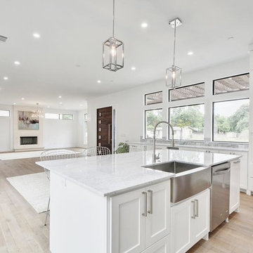 2 Story Beauty - Reclaimed Ivory White Oak