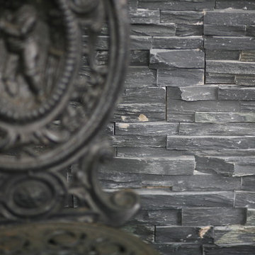 Antique Royal Ledgestone