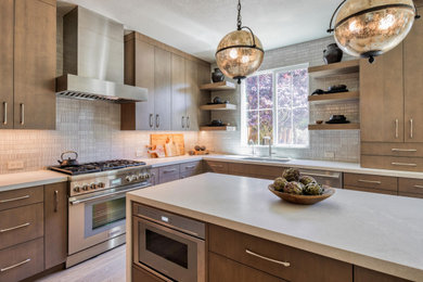 Kitchen - kitchen idea in San Francisco