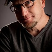 Lee Parks's photo