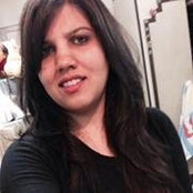 Esha Pahuja's photo