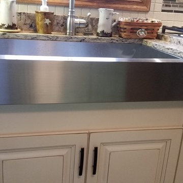 Shelia's Medallion Kitchen