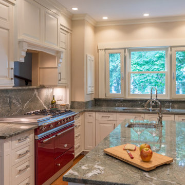 Nashua Traditional Kitchen