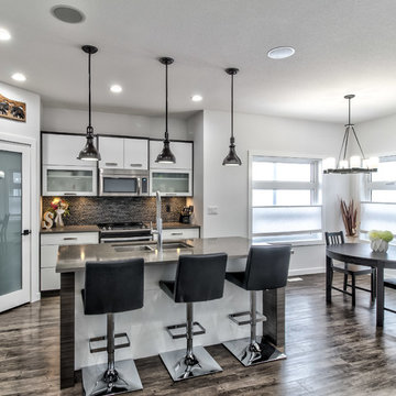 The Hip - 1330 Sq Ft modified bi-level