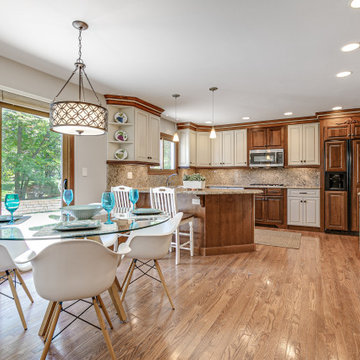 Freshly Updated Libertyville Showhome