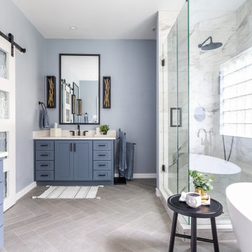 Light and Luxury Master Bathroom