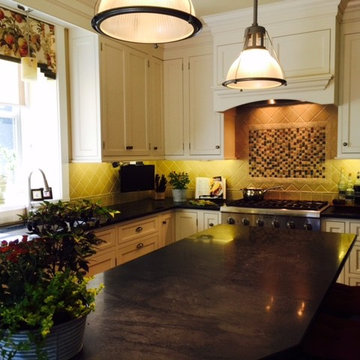 Craftsman Kitchen Addition and Renovation