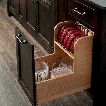 StarMark Cabinetry: Base Plastic Ware Storage Cabinet