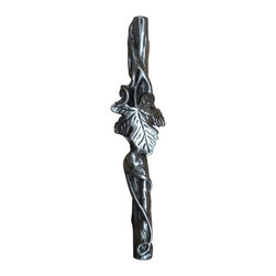 Dartefax - Grapevine With Leaf Pull, Oil Rub Bronze - Cabinet And Drawer Handle Pulls