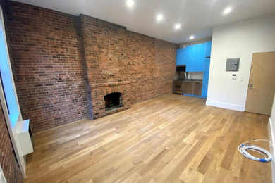 Inspiration for a transitional living room remodel in New York
