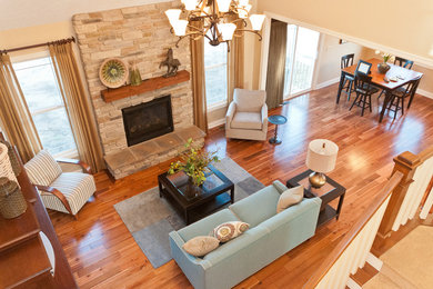 Living room - traditional living room idea in Cleveland