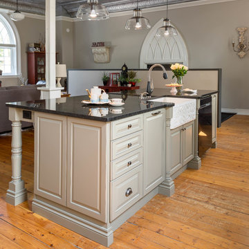 Westfield Onyx Traditional Kitchen
