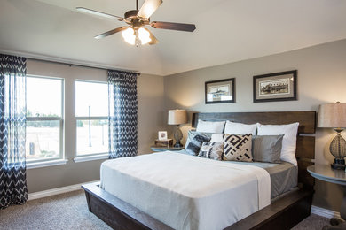 Bedroom - bedroom idea in Oklahoma City
