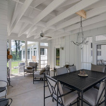 Screened-in Porch